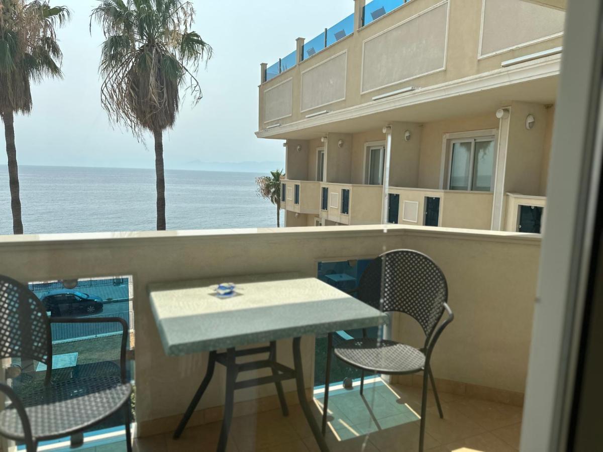 Gardenia Hotel Lazzaro Exteriör bild