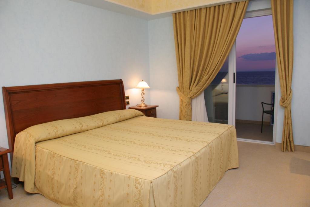 Gardenia Hotel Lazzaro Rum bild